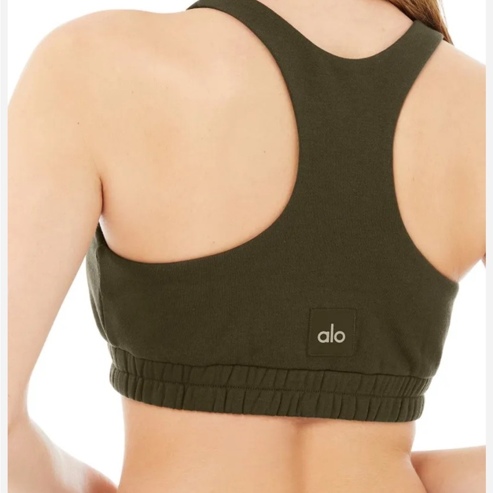 ALO Yoga  Scoop Neck Sweatshirt Bra - Dark Olive